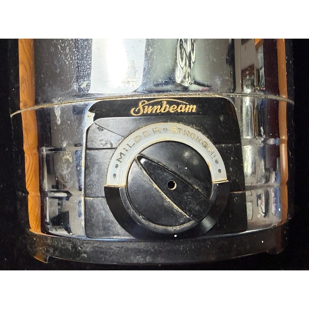 Vintage Sunbeam Coffeemaster Automatic Percolator: Model AP 8A Chrome